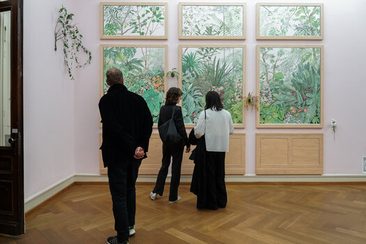 Eröffnung der Präsentation 2024, zu sehen: Jihye Park „Es hat noch nicht angefangen“ (Ausschnitt), 2024 © Daniela Wolf